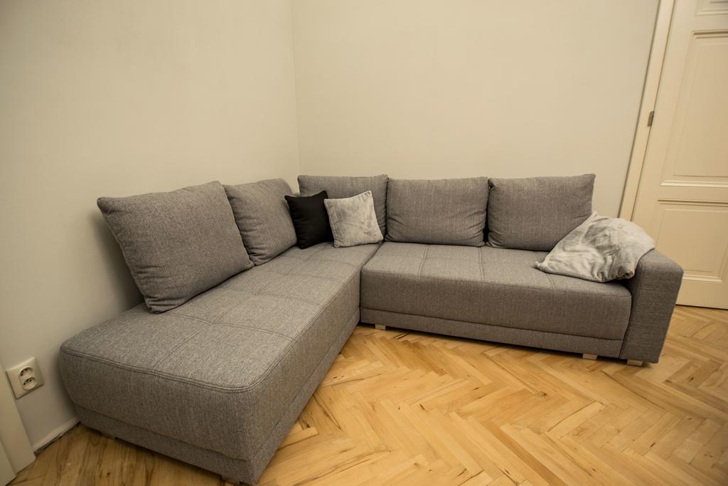 Lejlighed Ruterra With Sauna And Billiards Prag